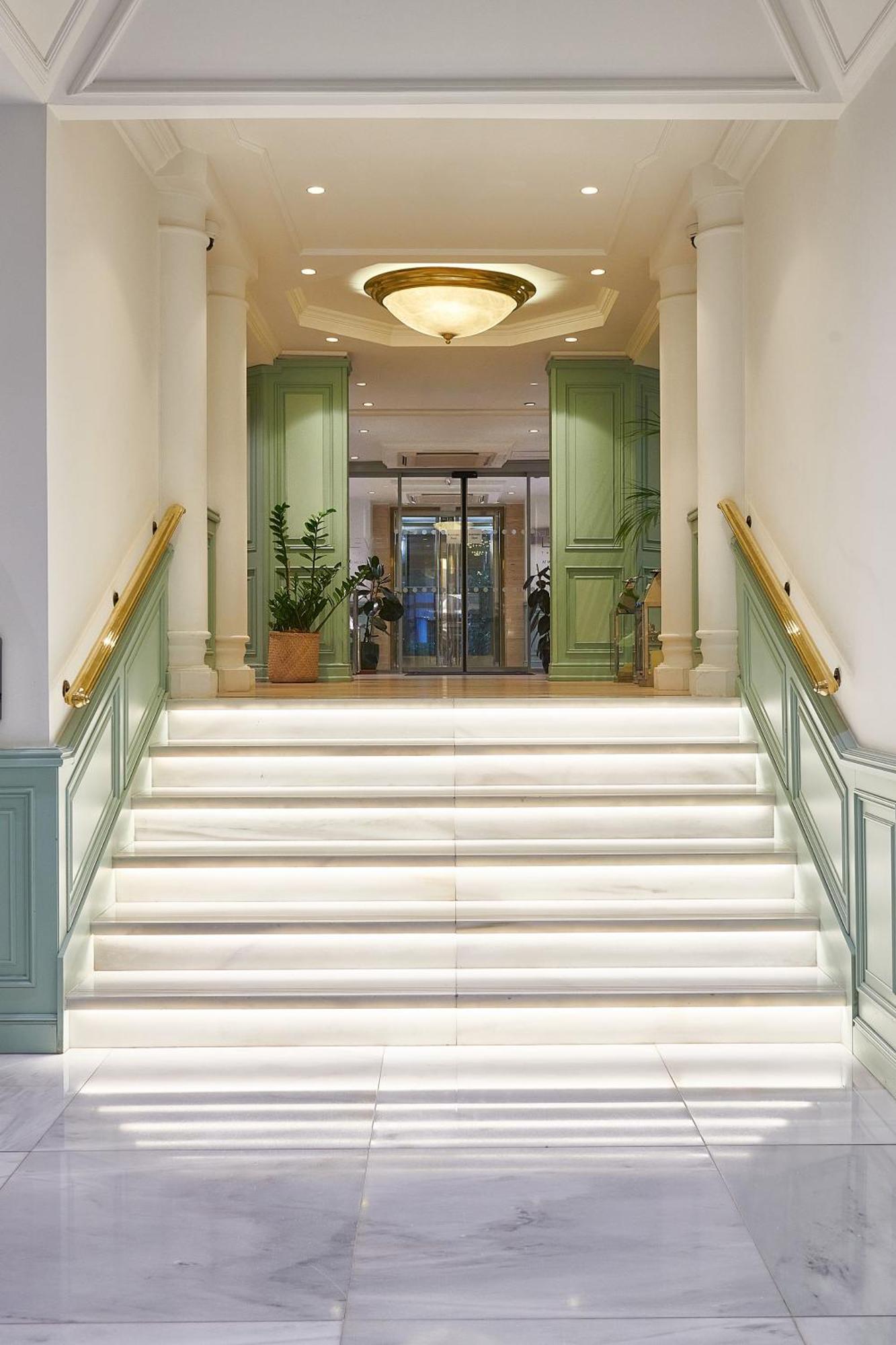 Melia White House Hotel London Exterior photo